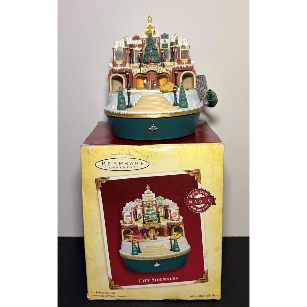 Hallmark 2005 City Sidewalks‎ Magic Music Light Motion Ornament VTG Christmas
